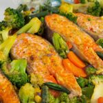 Peixe Assado com Legumes: A Receita Perfeita para um Jantar Nutritivo!